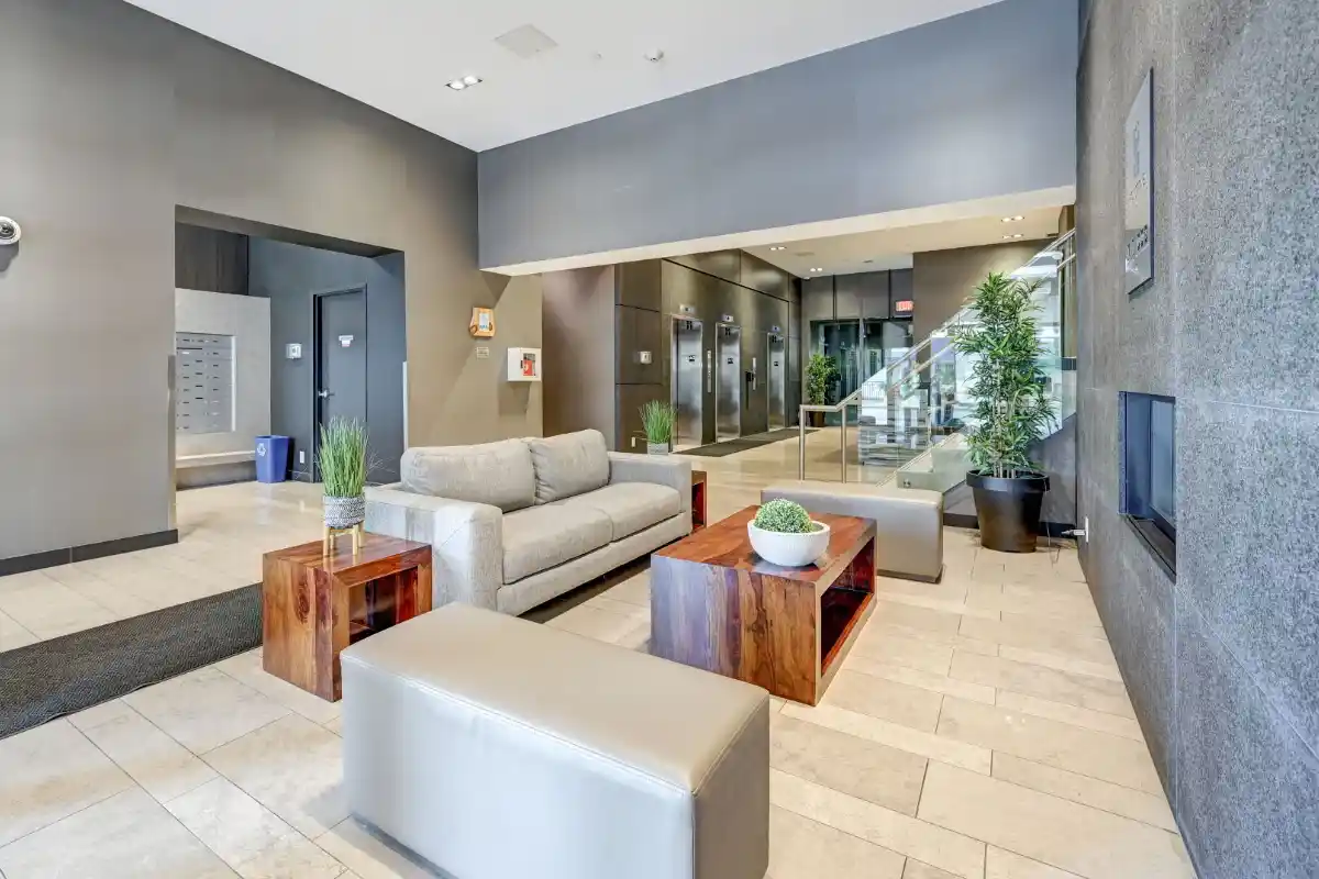 Lobby.